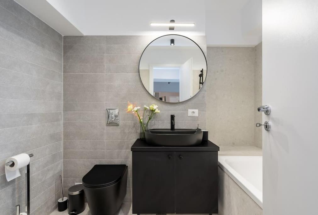 Spectacular - 4br-terrace - Piata Romana Apartamento *